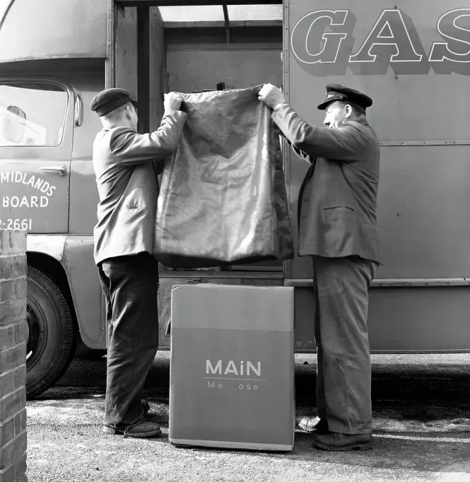 Framed Print : Home delivery of a cooker, Darfield, Barnsley, South Yorkshire, 1963 Framed Print : Home delivery of a cooker, Darfield, Barnsley, South Yorkshire, 1963