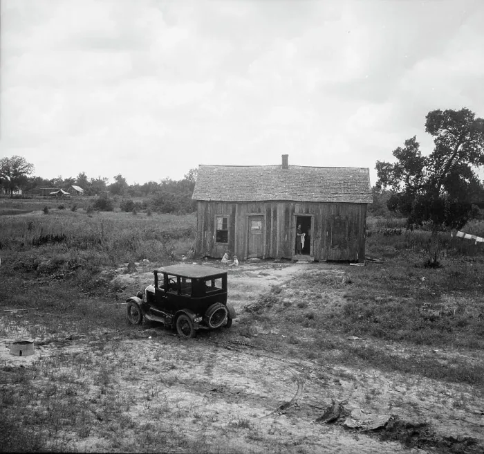 Framed Print : Home in a district from which many families immigrate West, near Sallisaw, Oklahoma, 1938. Creator: Dorothea Lange Framed Print : Home in a district from which many families immigrate West, near Sallisaw, Oklahoma, 1938. Creator: Dorothea Lange