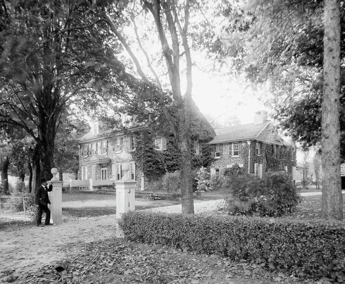 Framed Print : Home of Gen. Anthony Wayne, Paoli, near Philadelphia, Pa. between 1900 and 1910. Creator: Unknown Framed Print : Home of Gen. Anthony Wayne, Paoli, near Philadelphia, Pa. between 1900 and 1910. Creator: Unknown