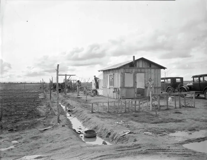 Framed Print : Home of a migrant worker's family, Kern County, California, 1936. Creator: Dorothea Lange Framed Print : Home of a migrant worker's family, Kern County, California, 1936. Creator: Dorothea Lange
