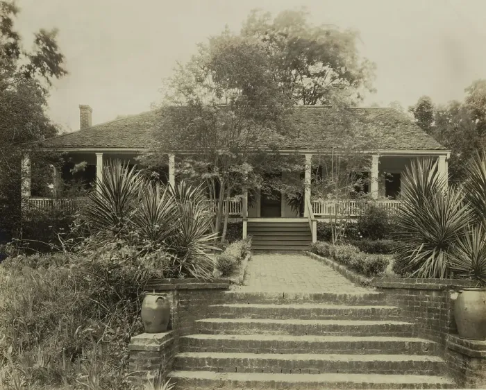 Framed Print : Hope Farm, Natchez, Adams County, Mississippi, 1938. Creator: Frances Benjamin Johnston Framed Print : Hope Farm, Natchez, Adams County, Mississippi, 1938. Creator: Frances Benjamin Johnston