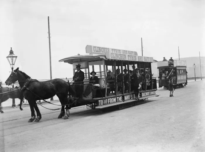 Framed Print : Horse bus at the RAC TT race, Isle of Man, 10 June 1914. Artist: Bill Brunell Framed Print : Horse bus at the RAC TT race, Isle of Man, 10 June 1914. Artist: Bill Brunell