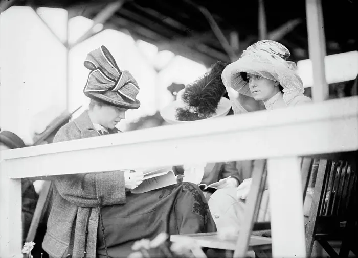 Framed Print : Horse Shows - Mrs. Longworth; Miss Mary Sutherland, 1911. Creator: Harris & Ewing. Horse Shows - Mrs. Longworth; Miss Mary Sutherland, 1911. Creator: Harris & Ewing