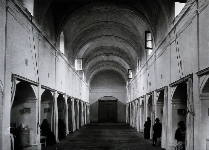 Framed Print : Hospital del Rey, Burgos: a ward, 1900-1999. Creator: Unknown Framed Print : Hospital del Rey, Burgos: a ward, 1900-1999. Creator: Unknown