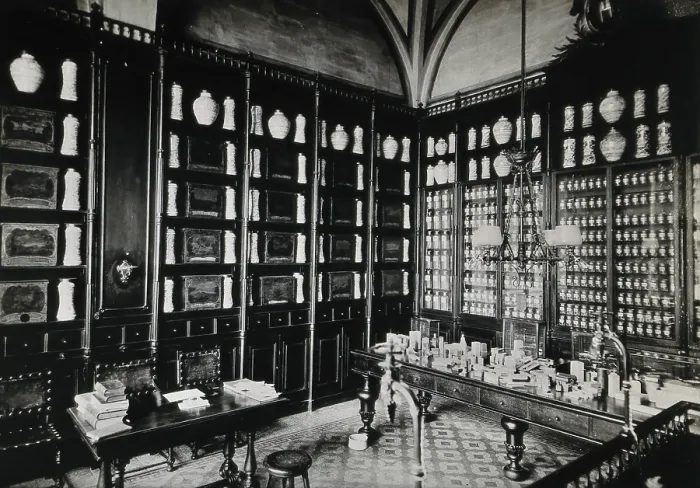 Framed Print : Hospital de la Santa Cruz, Barcelona: the pharmacy, c1900. Creator: Unknown Framed Print : Hospital de la Santa Cruz, Barcelona: the pharmacy, c1900. Creator: Unknown