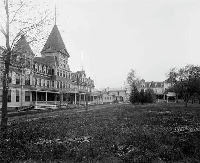 Framed Print : Hotel Egnew and bath house, Mt. Clemens, between 1880 and 1899. Creator: Unknown