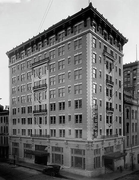 Hotel Ruegers, Richmond, Va. c.between 1910 and 1920. Creator: Unknown