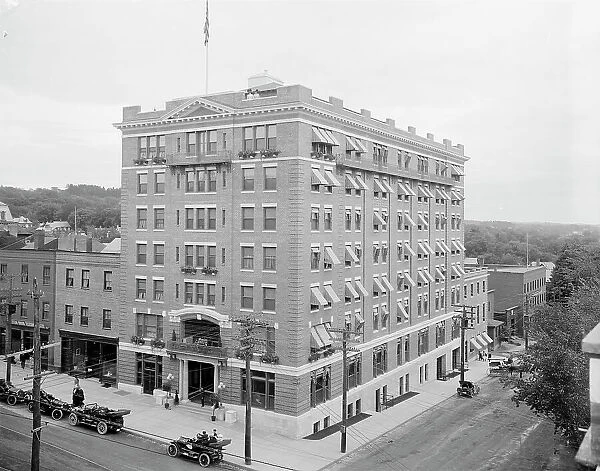 Hotel Vermont, Burlington, Vt. c.between 1910 and 1920. Creator: Unknown