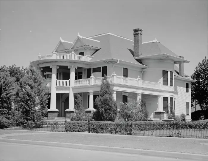 Framed Print : The house that cotton builtEnnis, Texas, 1937. Creator: Dorothea Lange Framed Print : The house that cotton builtEnnis, Texas, 1937. Creator: Dorothea Lange