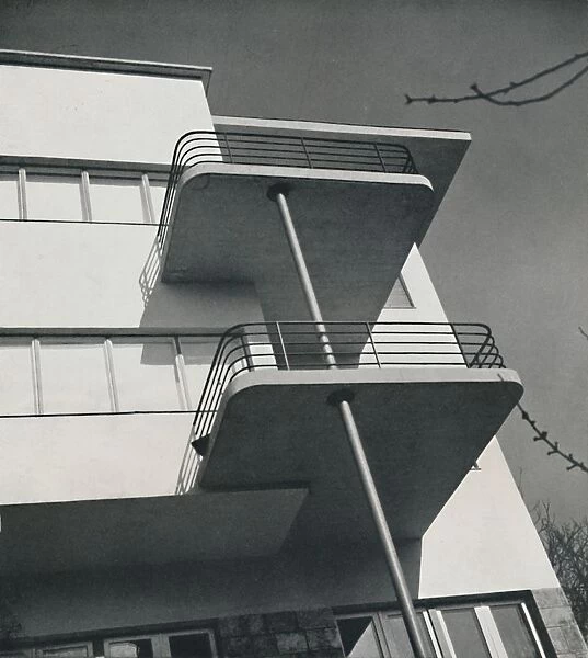House for two families in Budapest, Romania, 1933