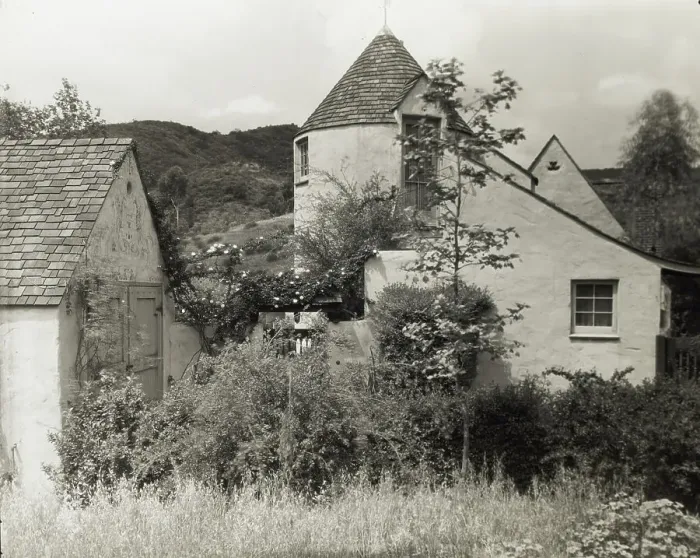 Framed Print : House at the French Village, Highland Avenue, Hollywood, California, 1923. Creator: Frances Benjamin Johnston. House at the French Village, Highland Avenue, Hollywood, California, 1923. Creator: Frances Benjamin Johnston Framed Print : House at the French Village, Highland Avenue, Hollywood, California, 1923. Creator: Frances Benjamin Johnston. House at the French Village, Highland Avenue, Hollywood, California, 1923. Creator: Frances Benjamin Johnston