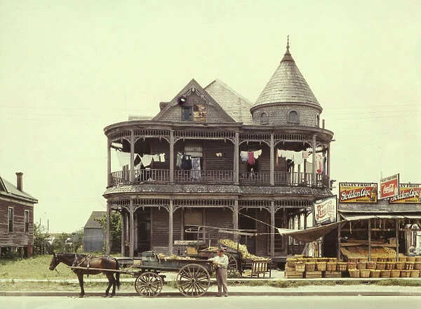 House, Houston, Texas, 1943. Creator: John Vachon