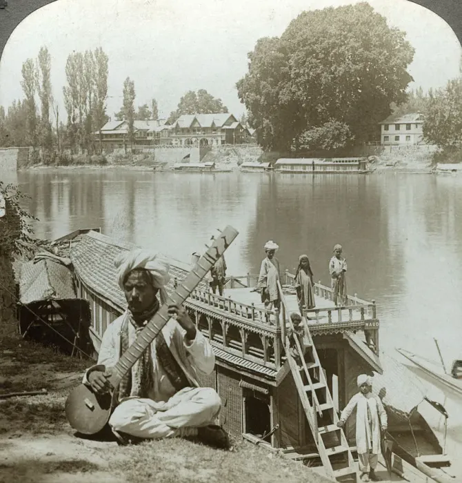 Framed Print : Houseboat party, Jhelum River, Kashmir, India, c1900s(?). Artist: Underwood & Underwood Framed Print : Houseboat party, Jhelum River, Kashmir, India, c1900s(?). Artist: Underwood & Underwood