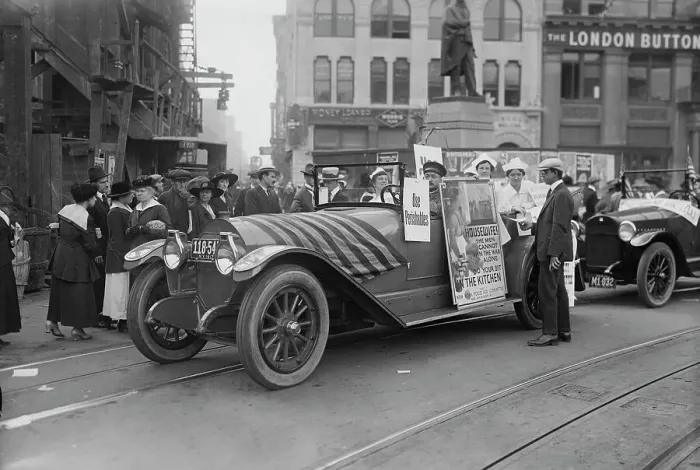 Framed Print : Housewives League car, 1917. Creator: Bain News Service Framed Print : Housewives League car, 1917. Creator: Bain News Service