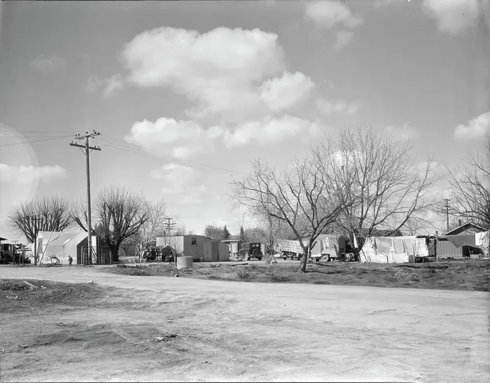 Framed Print : Housing for Oklahoma refugees, California, Kern County, 1936. Creator: Dorothea Lange Framed Print : Housing for Oklahoma refugees, California, Kern County, 1936. Creator: Dorothea Lange