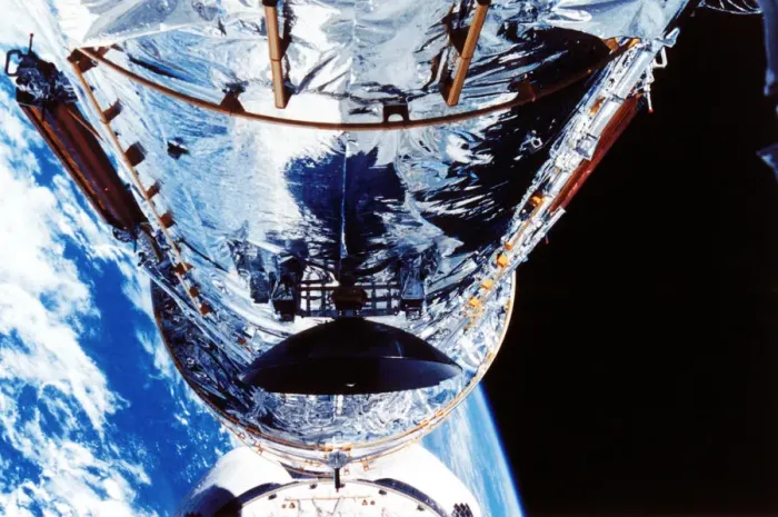 Framed Print : The Hubble Space Telescope orbiting the Earth, c1990s Framed Print : The Hubble Space Telescope orbiting the Earth, c1990s
