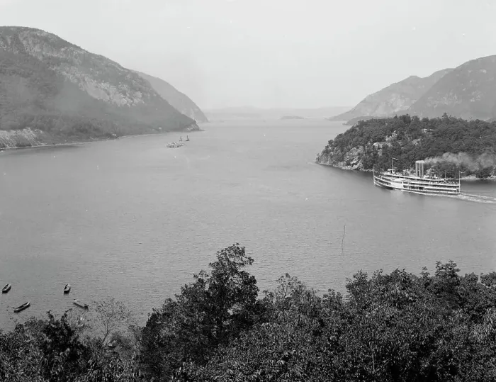 Framed Print : The Hudson River from Trophy Point, West Point, N.Y. between 1910 and 1920. Creator: Unknown Framed Print : The Hudson River from Trophy Point, West Point, N.Y. between 1910 and 1920. Creator: Unknown