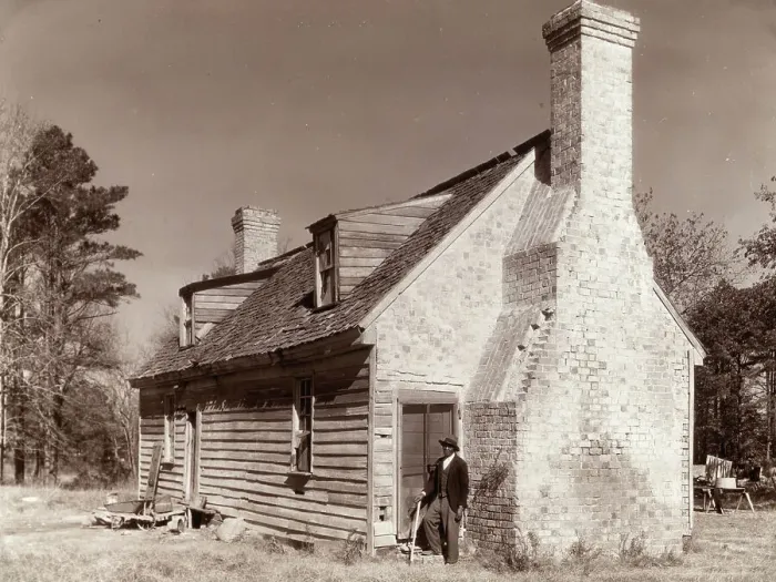 Framed Print : Huggins House, Lynnhaven Village, Princess Anne County, Virginia. between c1930 and 1939. Creator: Frances Benjamin Johnston Framed Print : Huggins House, Lynnhaven Village, Princess Anne County, Virginia. between c1930 and 1939. Creator: Frances Benjamin Johnston