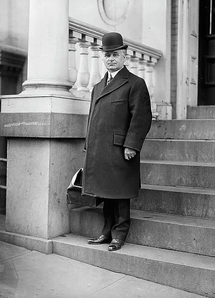 Hugh Frayne, Chairman, Labor Division, War Industries Board, 1917. Creator: Harris & Ewing. Hugh Frayne, Chairman, Labor Division, War Industries Board, 1917. Creator: Harris & Ewing