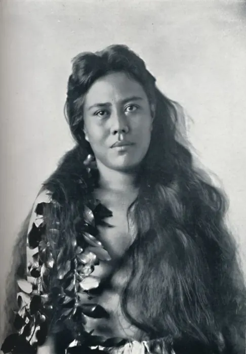 Framed Print : A Hula dancer, Honolulu, Hawaii, 1902 Framed Print : A Hula dancer, Honolulu, Hawaii, 1902