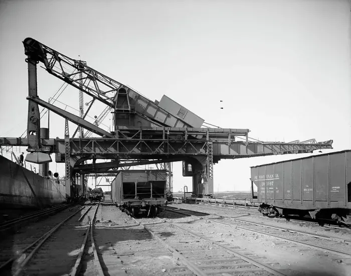 Framed Print : Hulett machine unloading ore, Pennsylvania [Railroad] dock, Buffalo, N.Y. c1908. Creator: Unknown
