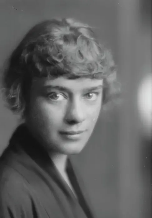 Framed Print : Hustin, F. Miss, portrait photograph, 1914 Nov. 5. Creator: Arnold Genthe Framed Print : Hustin, F. Miss, portrait photograph, 1914 Nov. 5. Creator: Arnold Genthe