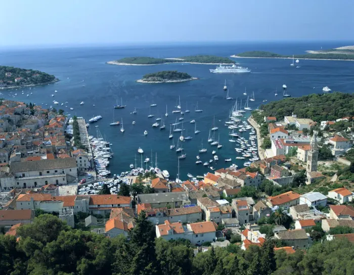 Framed Print : Hvar town and harbour, Croatia Framed Print : Hvar town and harbour, Croatia