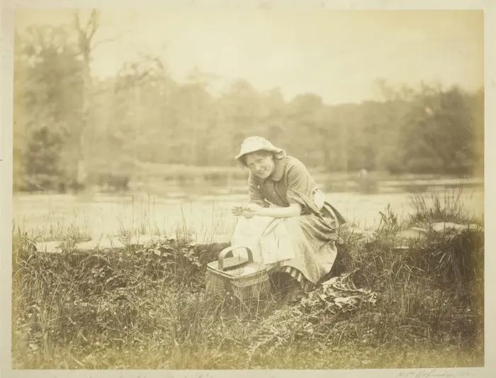 Framed Print : I think on the Laddie that lo es me so well, 1882. Creator: Henry Peach Robinson Framed Print : I think on the Laddie that lo es me so well, 1882. Creator: Henry Peach Robinson