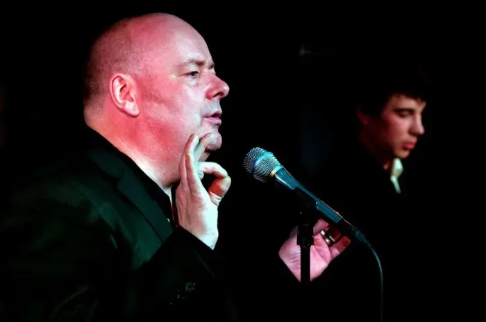Framed Print : Ian Shaw with Miguel Gorodi, Pizza Express, Dean St, London, 2011 Framed Print : Ian Shaw with Miguel Gorodi, Pizza Express, Dean St, London, 2011