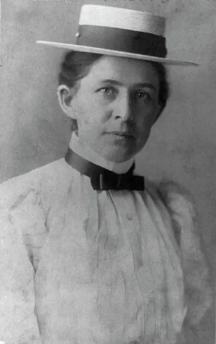 Framed Print : Ida Minerva Tarbell, 1857-1944, between c1890 and c1910. Creator: Frances Benjamin Johnston Framed Print : Ida Minerva Tarbell, 1857-1944, between c1890 and c1910. Creator: Frances Benjamin Johnston