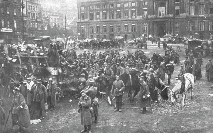 Framed Print : Ils S'en Vont; Unrassemblement allemand sur la place Saint-Lambert, a Liege; au fond... 1918. Creator: Unknown Framed Print : Ils S'en Vont; Unrassemblement allemand sur la place Saint-Lambert, a Liege; au fond... 1918. Creator: Unknown
