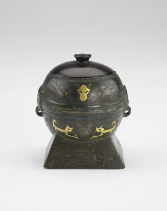 Framed Print : Incense burner, Qing dynasty, 18th century to early 20th century. Creator: Unknown Framed Print : Incense burner, Qing dynasty, 18th century to early 20th century. Creator: Unknown