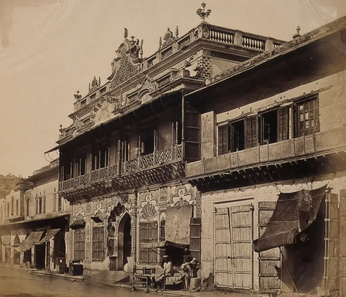 Framed Print : India: an ornate town house in Chandnee Chowk, c1858. Creator: Felice Beato. India: an ornate town house in Chandnee Chowk, c1858. Creator: Felice Beato Framed Print : India: an ornate town house in Chandnee Chowk, c1858. Creator: Felice Beato. India: an ornate town house in Chandnee Chowk, c1858. Creator: Felice Beato