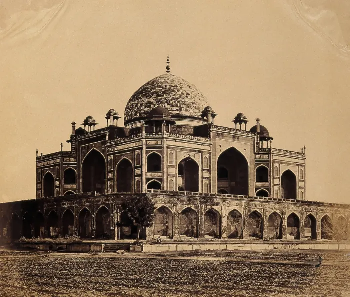 Framed Print : India: the tomb of the Emperor Hoomaon where Major Hodson captured the King of Delhi, c1858 Framed Print : India: the tomb of the Emperor Hoomaon where Major Hodson captured the King of Delhi, c1858
