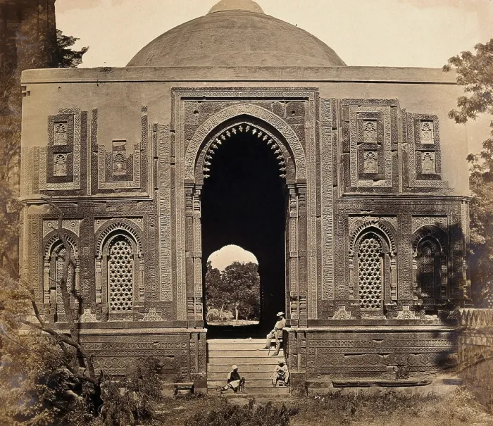 Framed Print : India: a tomb in Kootub near Delhi, c1858. Creator: Felice Beato Framed Print : India: a tomb in Kootub near Delhi, c1858. Creator: Felice Beato