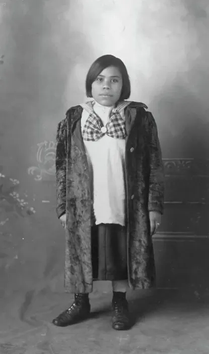 Framed Print : Indian girl, between c1900 and c1930. Creator: Unknown Framed Print : Indian girl, between c1900 and c1930. Creator: Unknown