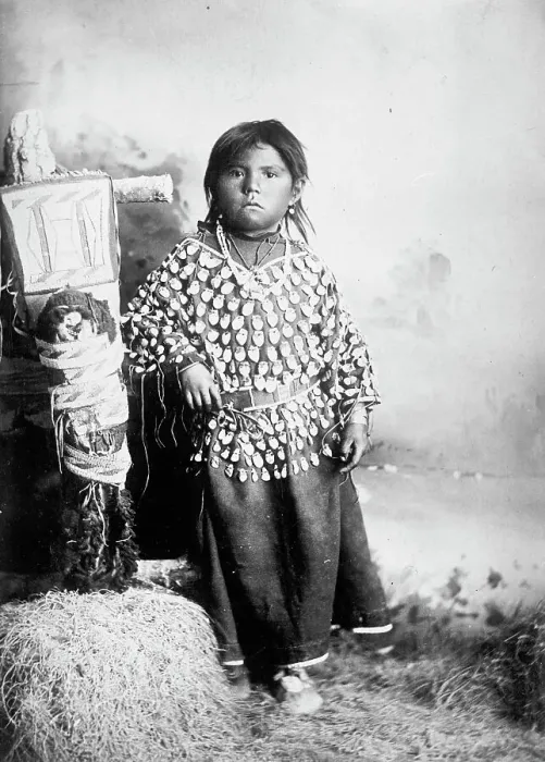 Framed Print : Indians, American - Child, 1916. Creator: Harris & Ewing. Indians, American - Child, 1916. Creator: Harris & Ewing Framed Print : Indians, American - Child, 1916. Creator: Harris & Ewing. Indians, American - Child, 1916. Creator: Harris & Ewing