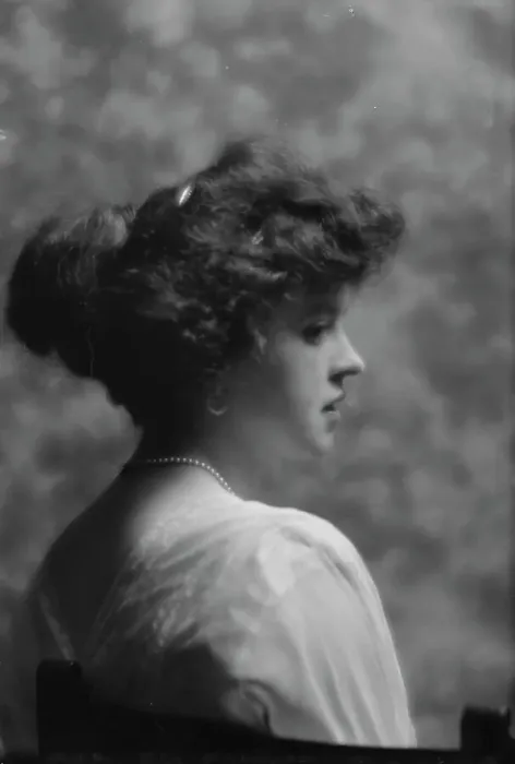 Framed Print : Ingalls, Gladys, Miss, portrait photograph, 1912 May 15. Creator: Arnold Genthe Framed Print : Ingalls, Gladys, Miss, portrait photograph, 1912 May 15. Creator: Arnold Genthe