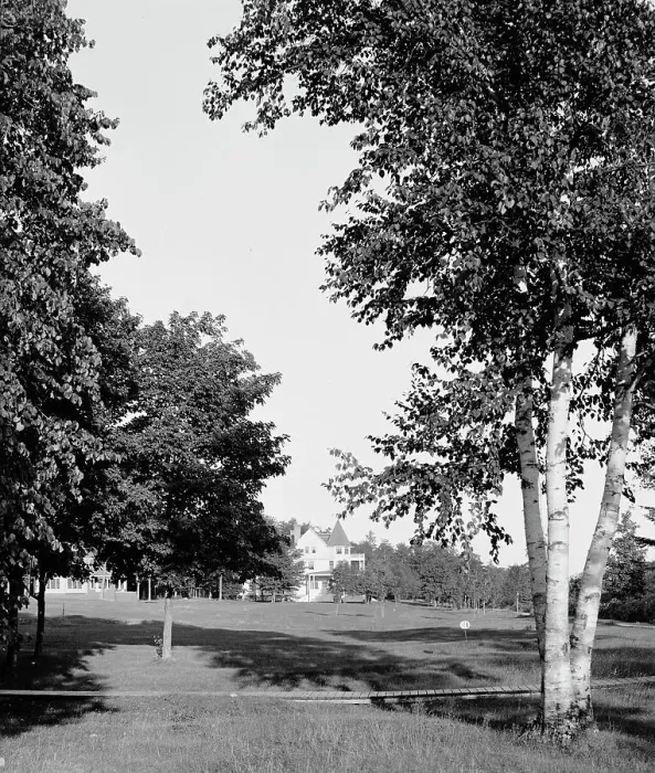 Framed Print : Inn and golf links, Roaring Brook, Mich. c1906. Creator: Unknown Framed Print : Inn and golf links, Roaring Brook, Mich. c1906. Creator: Unknown
