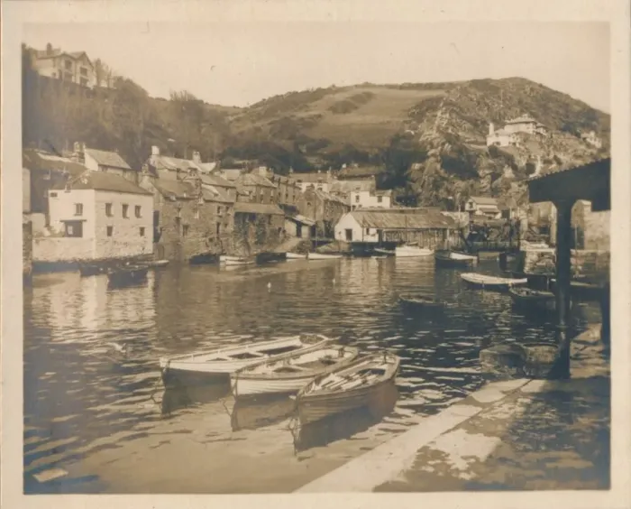 Framed Print : The Inner Harbour - Polperro, 1927 Framed Print : The Inner Harbour - Polperro, 1927