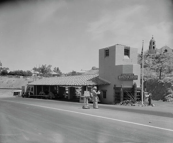 Inspection station on the California-Arizona state line, Yuma, Arizona, 1937. Creator: Dorothea Lange