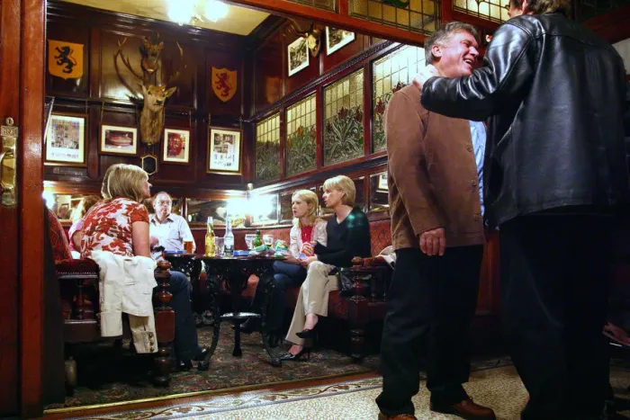 Framed Print : Interior of the Black Horse pub, Preston, Lancashire Framed Print : Interior of the Black Horse pub, Preston, Lancashire