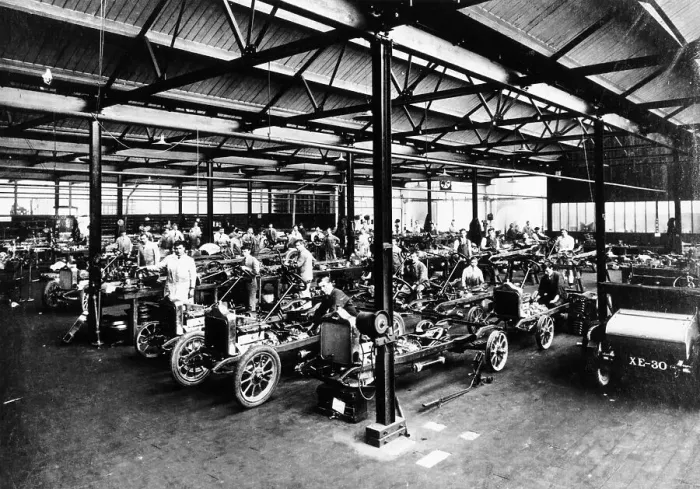Framed Print : Interior of the Calcott car factory, Coventry, Warwickshire, April, 1921 Framed Print : Interior of the Calcott car factory, Coventry, Warwickshire, April, 1921