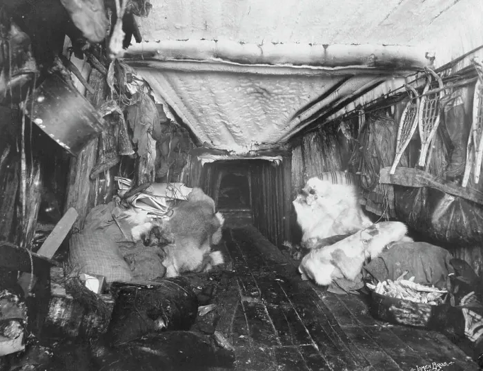 Framed Print : Interior of Eskimo hut, 1916. Creator: Lomen Brothers Framed Print : Interior of Eskimo hut, 1916. Creator: Lomen Brothers