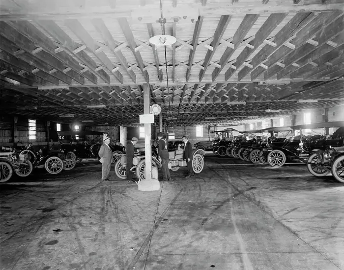 Framed Print : Interior of the garage, Fort William Henry Hotel, Lake George, N.Y. c.between 1910 and 1920. Creator: Unknown Framed Print : Interior of the garage, Fort William Henry Hotel, Lake George, N.Y. c.between 1910 and 1920. Creator: Unknown