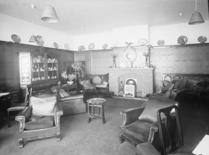 Framed Print : Interior, Gloster Hotel, Cowes, Isle of Wight, c1935. Creator: Kirk & Sons of Cowes Framed Print : Interior, Gloster Hotel, Cowes, Isle of Wight, c1935. Creator: Kirk & Sons of Cowes