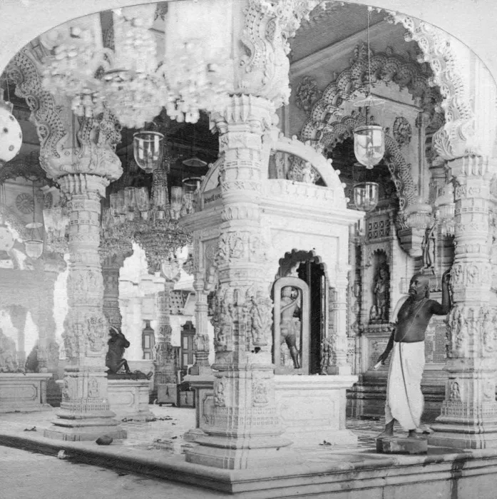 Framed Print : Interior of the temple of Babulnath, Bombay, India, 1901. Artist: BW Kilburn Framed Print : Interior of the temple of Babulnath, Bombay, India, 1901. Artist: BW Kilburn