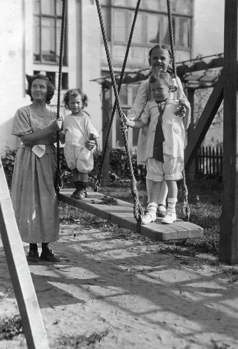 Framed Print : Irina, Yuliy and Vera Briner with nanny Katya in the courtyard of a house on Svetlanskaya St, 1923. Creator: Unknown Framed Print : Irina, Yuliy and Vera Briner with nanny Katya in the courtyard of a house on Svetlanskaya St, 1923. Creator: Unknown