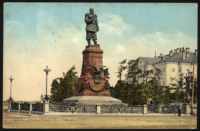 Framed Print : Irkutsk Monument to Alexander III, 1904-1914. Creator: Unknown Framed Print : Irkutsk Monument to Alexander III, 1904-1914. Creator: Unknown