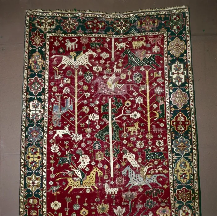 Framed Print : Islamic Carpet illustrating Hunting, the Caucasus, 17th century Framed Print : Islamic Carpet illustrating Hunting, the Caucasus, 17th century